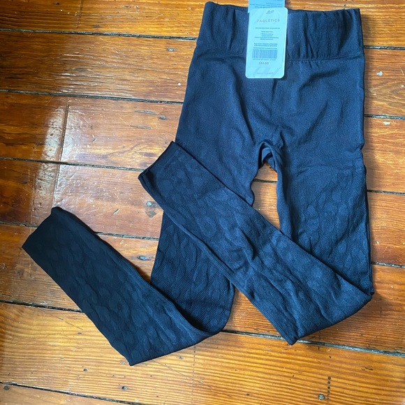 Fabletics Cat Print Sculpknit Leggings - Picture 3 of 4